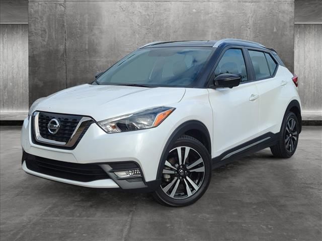 2019 Nissan Kicks SR