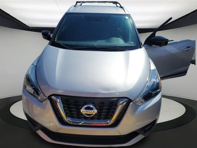 2019 Nissan Kicks SR