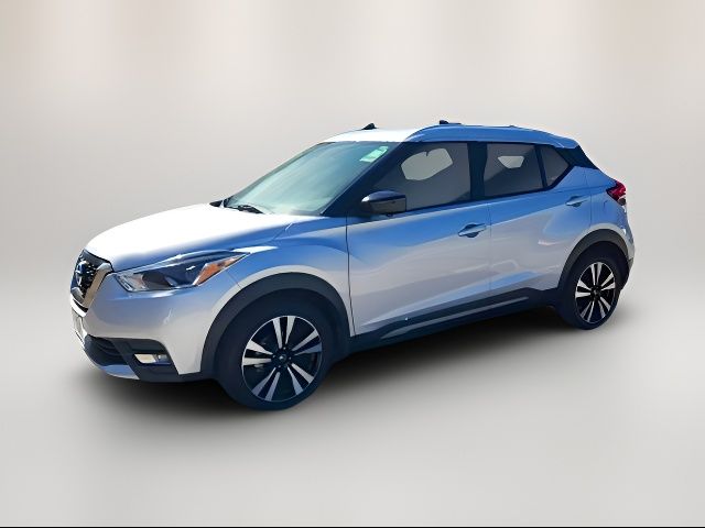 2019 Nissan Kicks SR