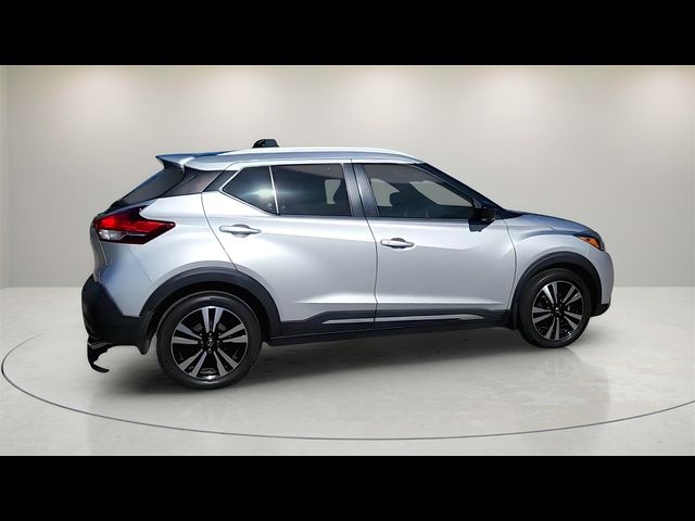 2019 Nissan Kicks SR