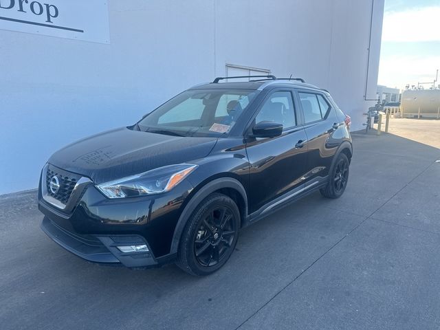 2019 Nissan Kicks SR