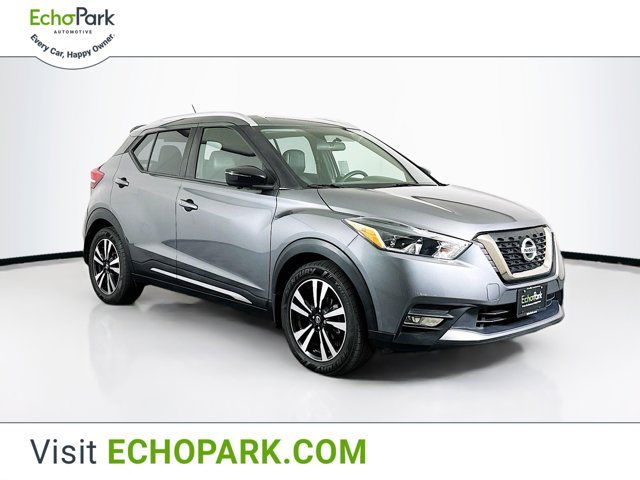 2019 Nissan Kicks SR