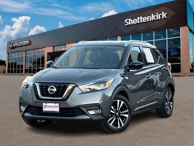 2019 Nissan Kicks SR