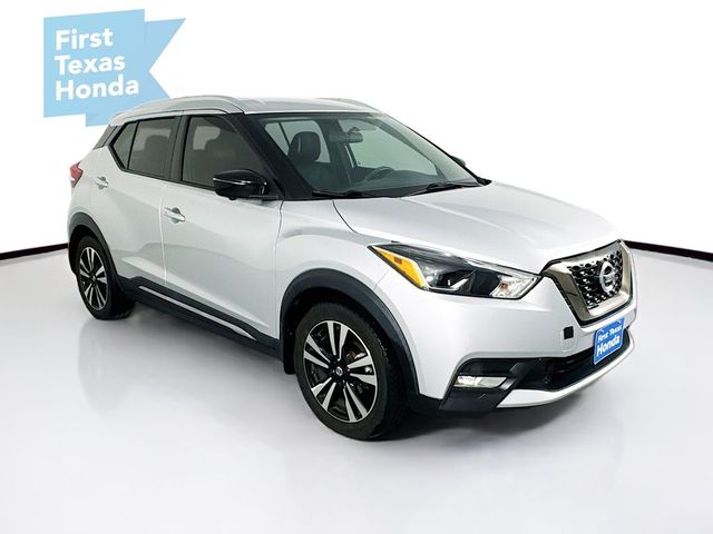 2019 Nissan Kicks SR