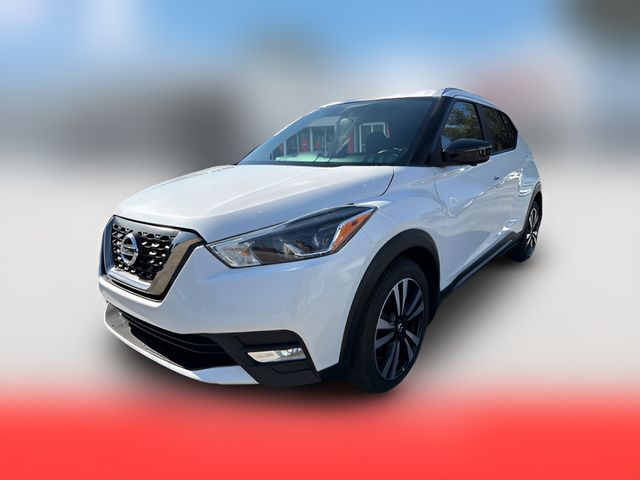 2019 Nissan Kicks SR