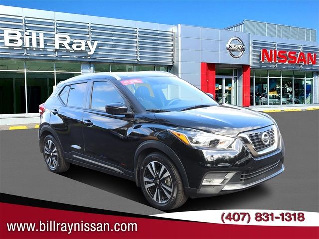 2019 Nissan Kicks SR