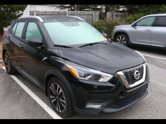 2019 Nissan Kicks SR