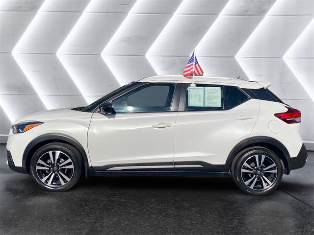 2019 Nissan Kicks SR