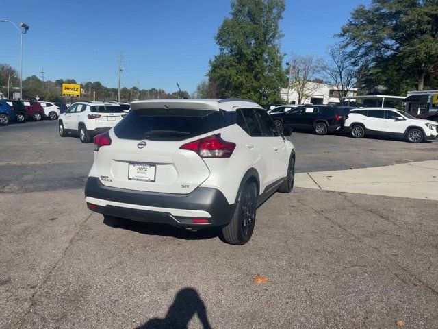 2019 Nissan Kicks SR