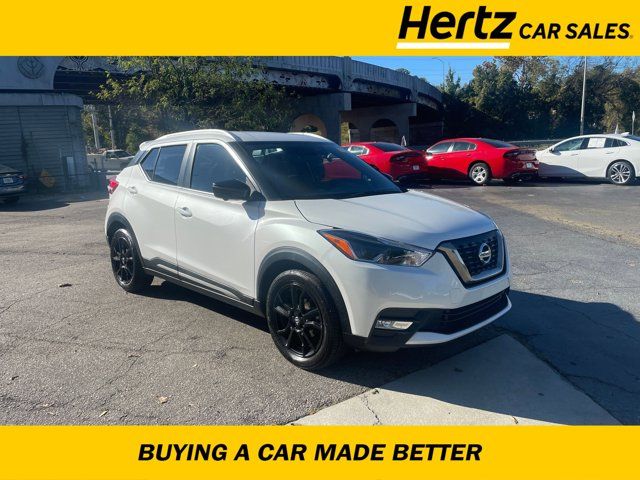 2019 Nissan Kicks SR