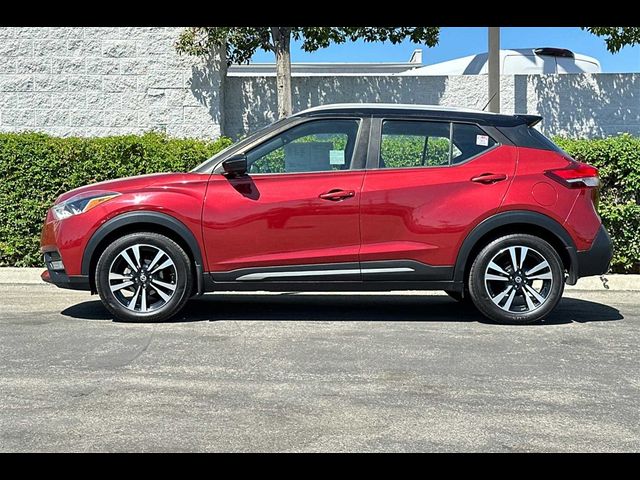 2019 Nissan Kicks SR