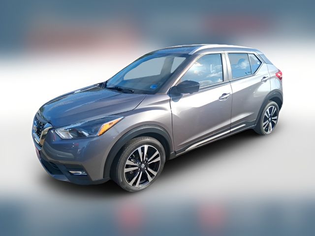 2019 Nissan Kicks SR