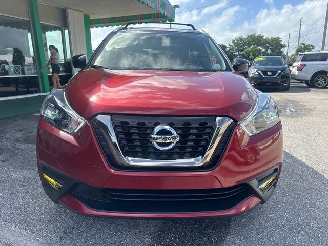 2019 Nissan Kicks SR