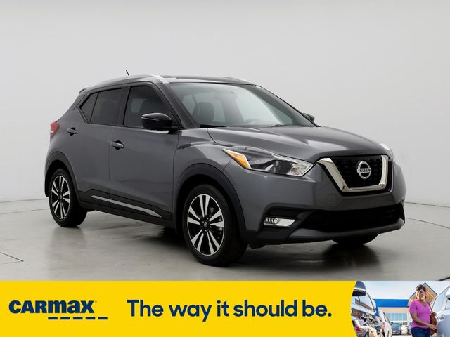 2019 Nissan Kicks SR