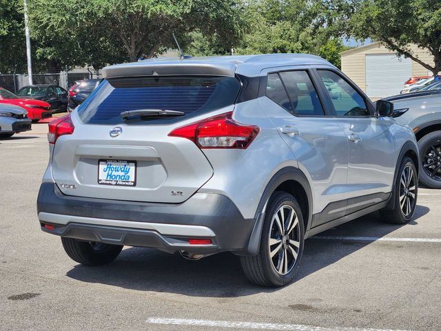 2019 Nissan Kicks SR