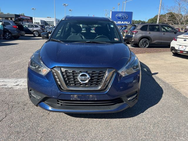 2019 Nissan Kicks SR