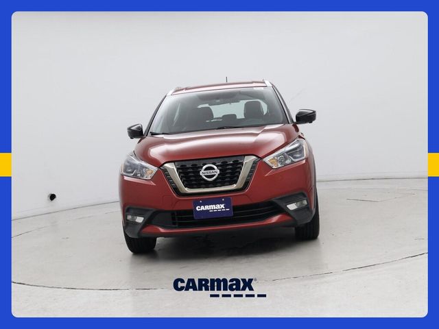 2019 Nissan Kicks SR