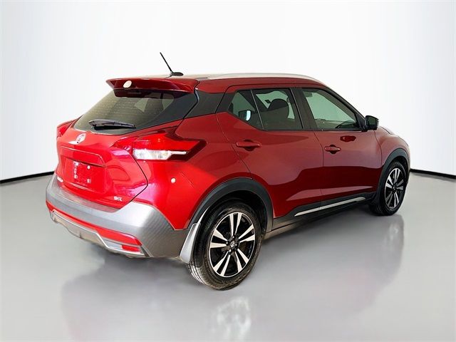 2019 Nissan Kicks SR