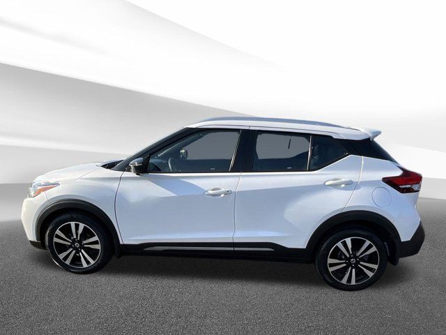 2019 Nissan Kicks SR