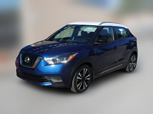 2019 Nissan Kicks SR