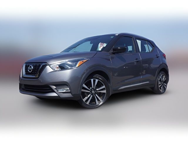 2019 Nissan Kicks SR