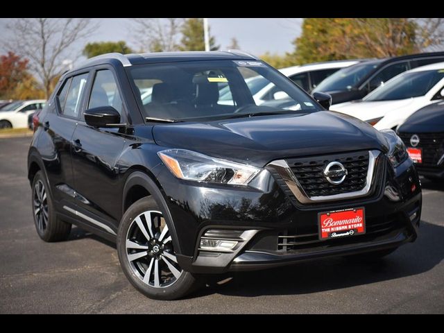 2019 Nissan Kicks SR