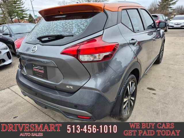 2019 Nissan Kicks SR