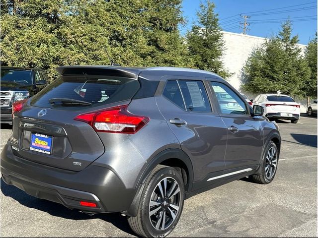 2019 Nissan Kicks SR