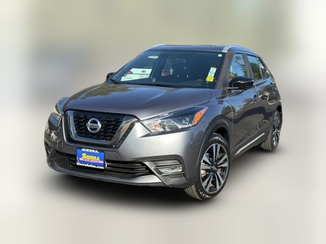 2019 Nissan Kicks SR