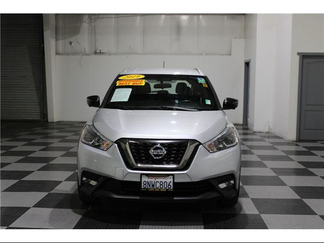2019 Nissan Kicks SR