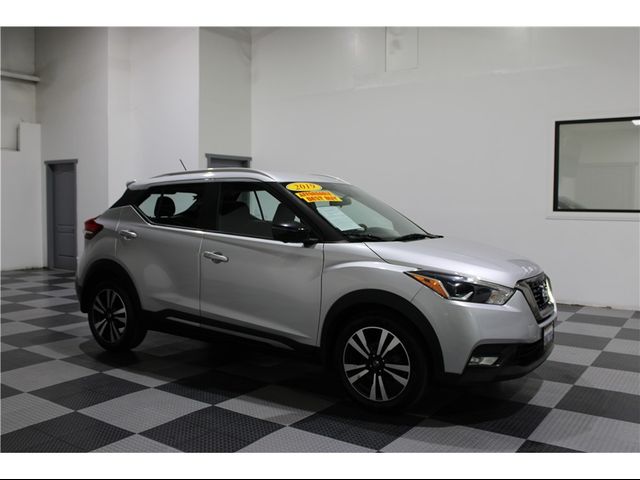 2019 Nissan Kicks SR
