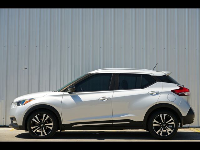 2019 Nissan Kicks SR