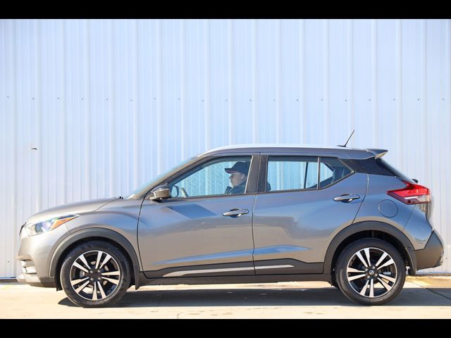 2019 Nissan Kicks SR