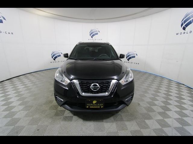 2019 Nissan Kicks SV