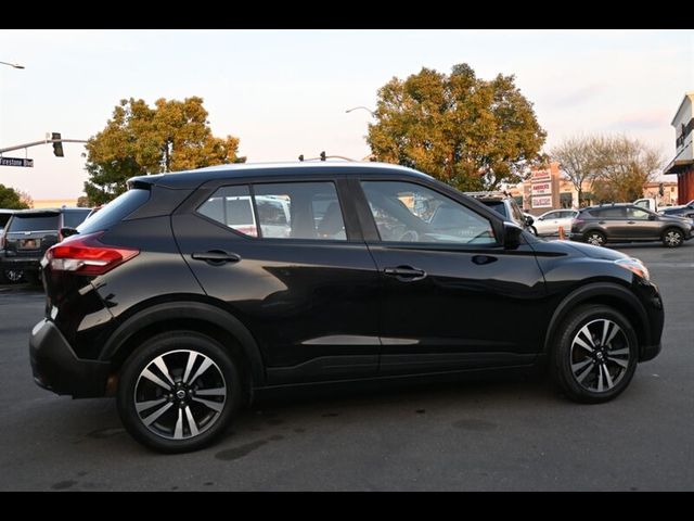 2019 Nissan Kicks SV