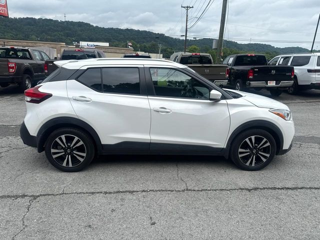 2019 Nissan Kicks SV