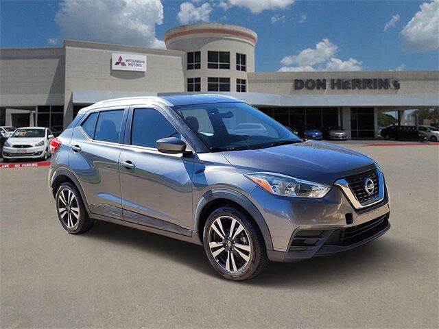 2019 Nissan Kicks SV