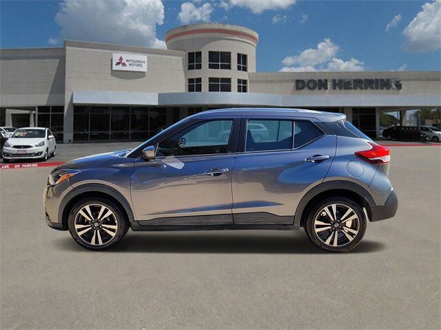 2019 Nissan Kicks SV