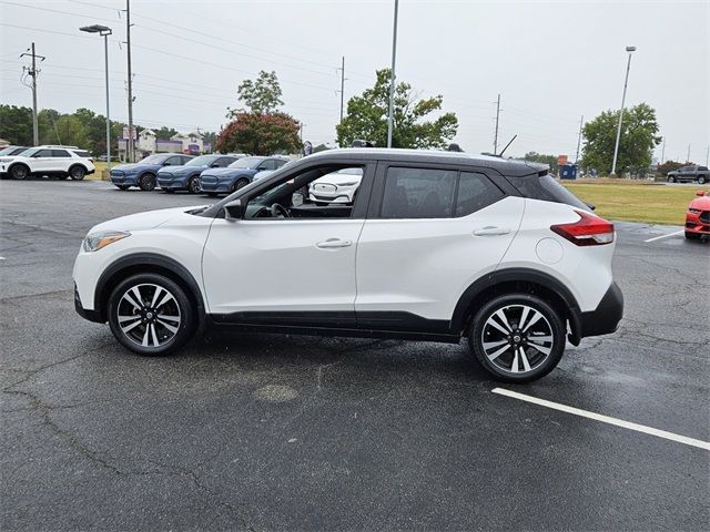 2019 Nissan Kicks SV