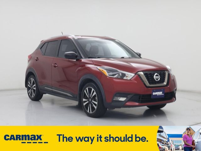 2019 Nissan Kicks SR