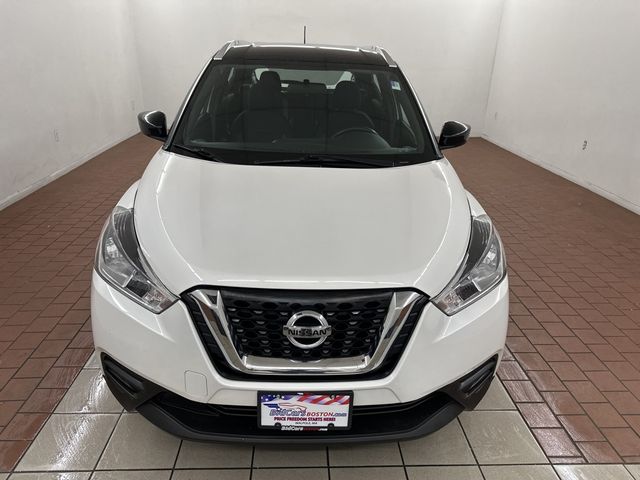 2019 Nissan Kicks SV