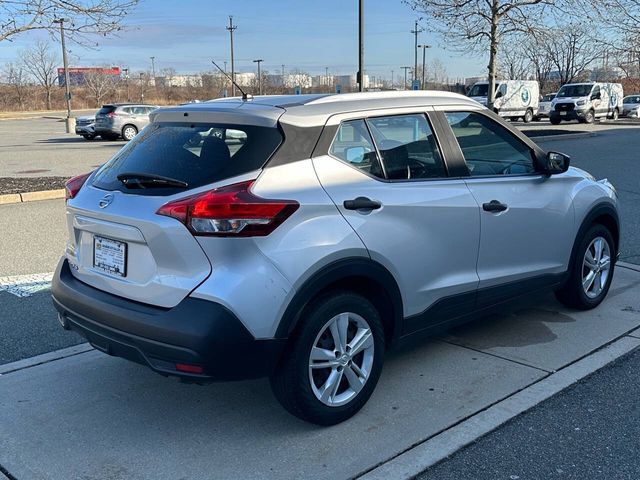 2019 Nissan Kicks S