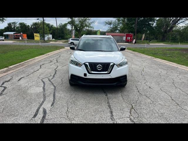 2019 Nissan Kicks SV