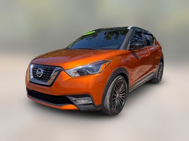 2019 Nissan Kicks SR