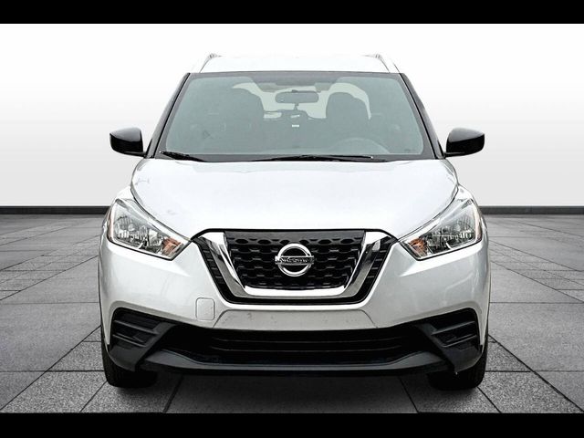 2019 Nissan Kicks S