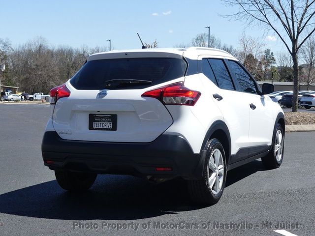 2019 Nissan Kicks S