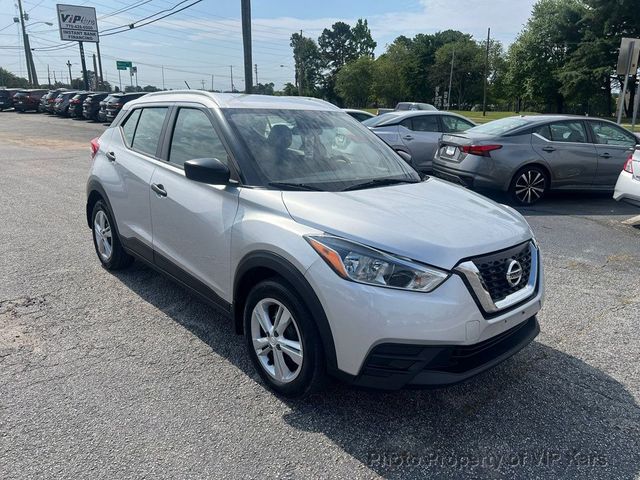 2019 Nissan Kicks S