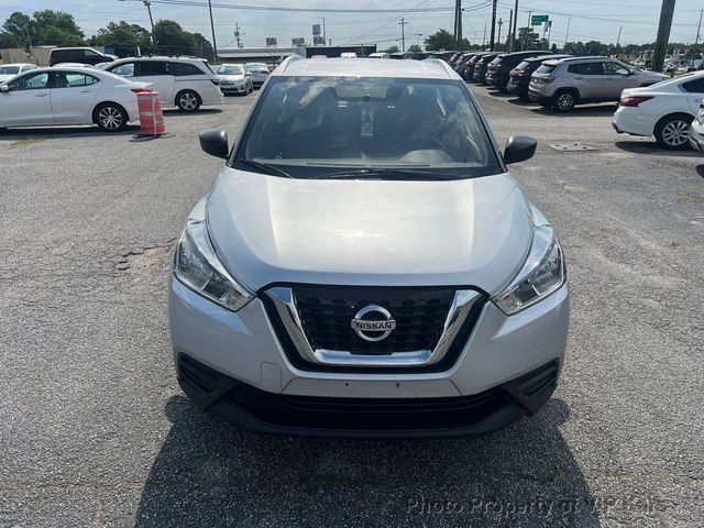 2019 Nissan Kicks S