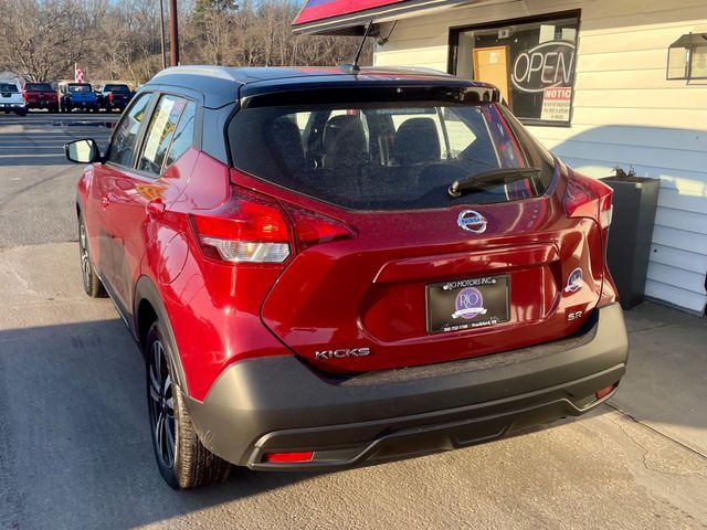 2019 Nissan Kicks S