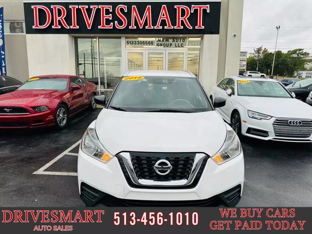 2019 Nissan Kicks S